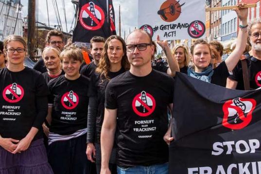 Greenpeace-Aktivisten protestieren gegen geplante Frackingvorhaben, hier in Kopenhagen 
