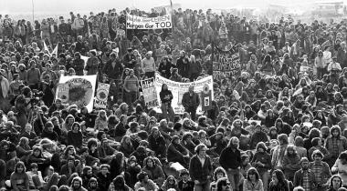 Zur ersten Demo 1977 kamen bereits 16 000 Menschen.