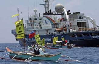 Rapu Rapu mine protest Flotilla
