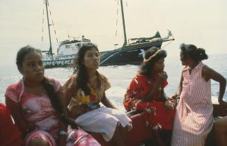Operation Exodus Rongelap: Evakuierung der Inselbewohner mit Rainbow Warrior