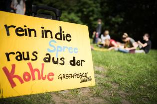Greenpeace-Jugendaktivist:innen-Gruppe zeltet in Berlin