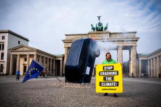 Stop Crashing the Climate - Action in Berlin
