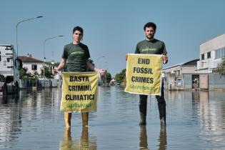 Volunteers Help the Flooded Community in Emilia Romagna
