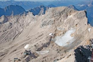 Glacier Comparison Schneeferner Glacier in Germany