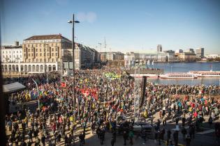 Demonstration für Frieden in der Ukraine in Hamburg