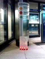 Mahnlichter vor dänischen Botschaften