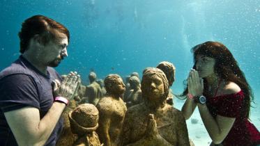 Unterwasserinstallation in Cancún 12/05/2010