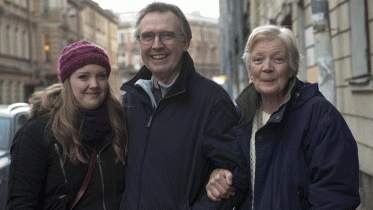 Colin Russell wieder mit seiner Familie vereint, November 2013