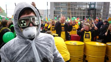 Großdemo gegen Atomkraft in Berlin 03/25/2011