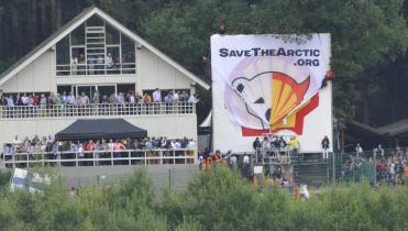 Protest gegen Shells Arktis-Projekt beim Grand Prix in Spa