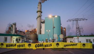Protest vor dem Kraftwerk Deuben