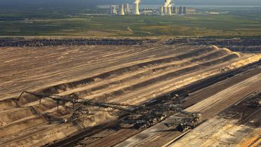 Grube zum Braunkohleabbau des Tagebaus Nochten in der Oberlausitz.
