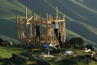Greenpeace baut eine neue Arche Noah auf dem Berg Ararat, Mai 2007