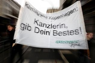 JAGs protestieren in Berlin für Klimaschutz vor der Klimakonferenz in Kopenhagen, November 2009