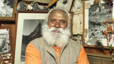 Portrait Bild eines Saduh (heiliger Mann), Juni 2009