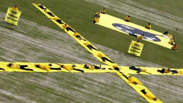 Aktion vor dem Reichstag zur Bundestagsdebatte über CCS-Gesetz im Mai 2011