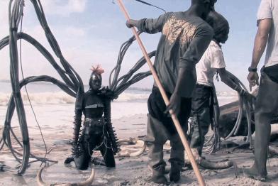 Motiv aus der Fotoserie "Die Prophezeiung" von Fabrice Monteiro