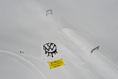 Protest gegen VW an der Zugspitze