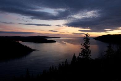 Kanadische Urwälder aus der Luft