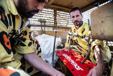 Activists Block Bulldozers at Giant Landfill in Santiago del Estero