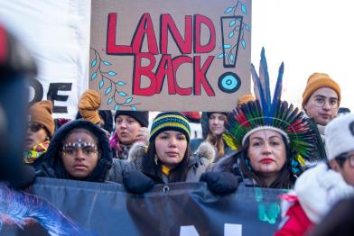 indigene bei Protestmarsch bei der CBD Weltnaturkonferenz