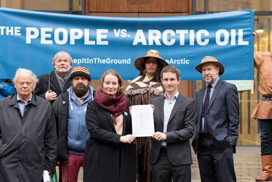 Gruppenbild Überreichung der Klage gegen Norwegen in Oslo