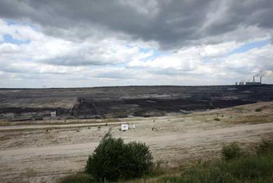 Braunkohle Tagebau bei Belachtow in Polen. Juni 2007