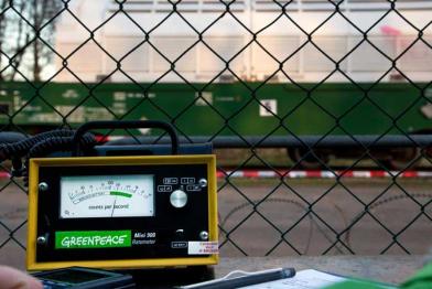 Neutronenmessung am Verladebahnhof in Dannenberg 11/28/2011