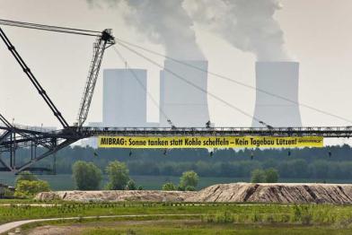 Aktion in Leipzig gegen Einrichtung des MIBRAG Braunkohletagebau Luetzen, Mai 2010 