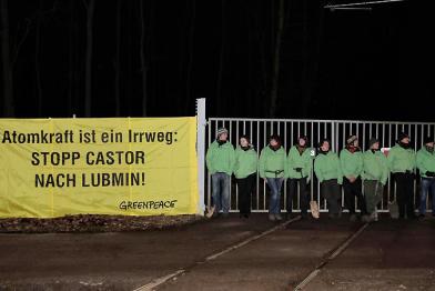 Aktion gegen Castor-Transport nach Lubmin 02/15/2011