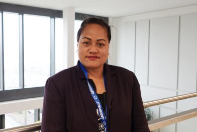 Maria Tiimon in der Greenpeace-Zentrale Hamburg