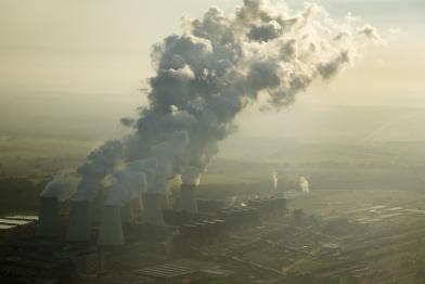 Das Braunkohlekraftwerk Jänschwalde in der Lausitz 2007. Braunkohle ist der klimaschädlichste Energieträger.