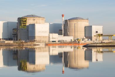Protest von Greenpeace-Aktivisten am AKW Fessenheim
