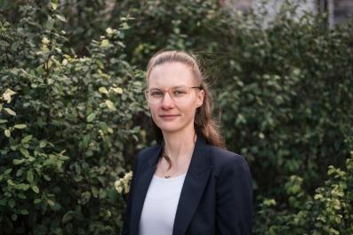 Staff Portraits of Marie Kuhn in Germany