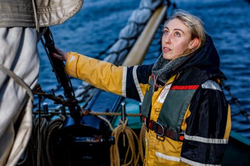 Nina Noelle auf dem Greenpeace-Schiff Beluga II