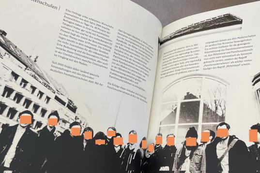 in internen Trophaensammlungen beschreibt die Stiftung ihren Lobbyerfolg mit Journalistenschulen