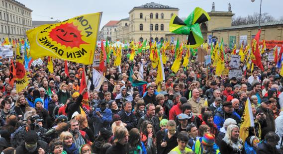 Anti-Atomkraft-Demonstration in Deutschland