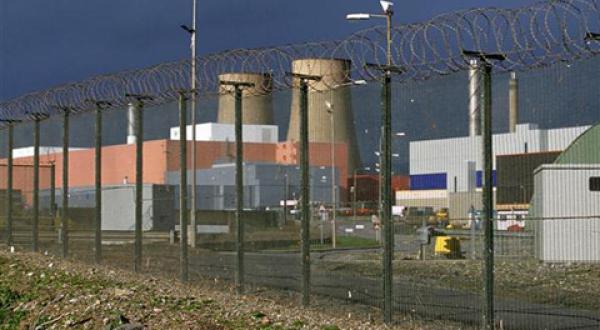 Die nukleare Anlage Sellafield. 27.04.2002