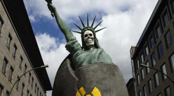 Symbol für aggressive US-Atompolitik