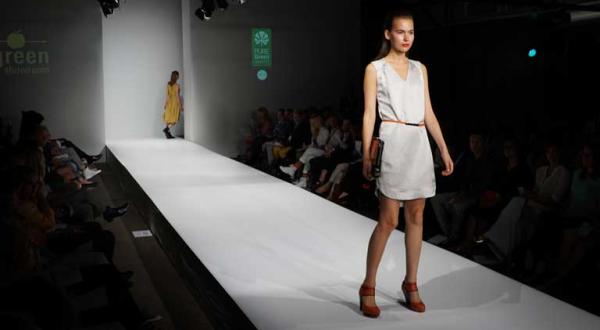 Haute Couture auf der Eco-Fashion-Messe in Berlin 2015