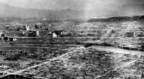 Hiroshima nach dem Atombombenabwurf, 1945
