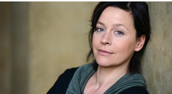 Jule Ronstedt, Schauspielerin und Regisseurin, engagiert sich in der Anti-Atom-Bewegung.