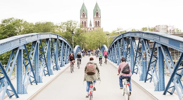 Fahrradbrücke in Freiburg