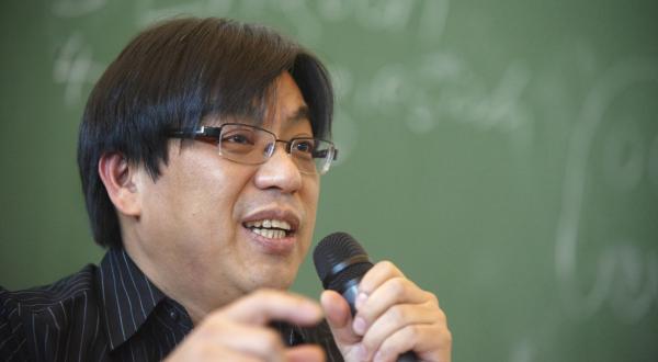 Von Hernandez auf McPlanet.com, April 2009