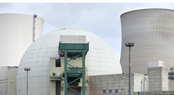 Das Atomkraftwerk Philippsburg in Baden-Württemberg 11/18/2009