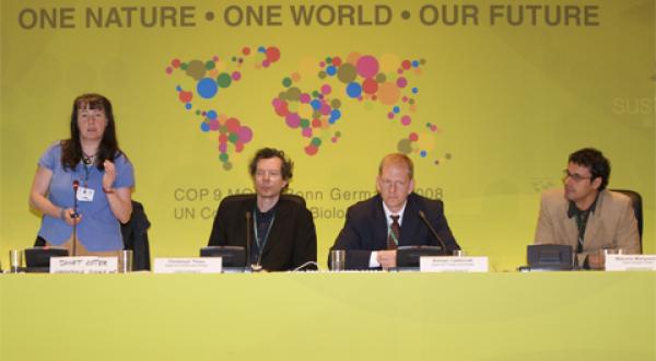 Greenpeace stellt auf einer Pressekonferenz zur CBD den aktuellen Forests for Climate Plan zum Stopp der Regenwaldzerstörung bis 2015 vor. 