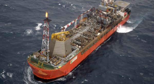 BP-Ölverladeschiff "Schiehallion" 2010 in der Nordsee