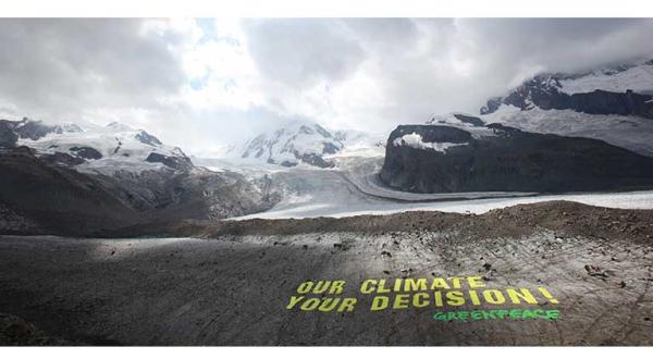 Appell für den Klimaschutz auf dem Schweizer Gorner-Gletscher, August 2009