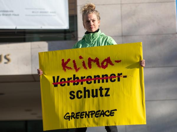 Combustion Car Off - Protest during Coalition Talks in Berlin