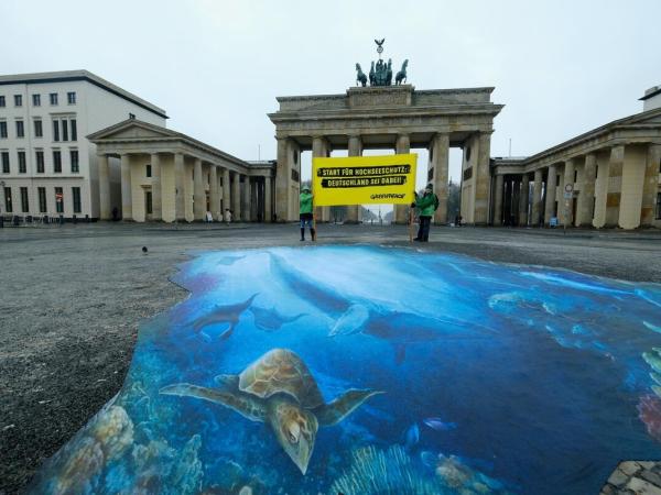 Ground Mural to celebrate Global Ocean Treaty in Berlin